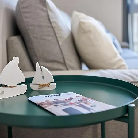 Corner In The Center - 2bd *