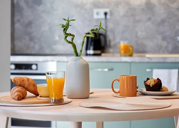 Corner In The Center - 2bd Appartement *