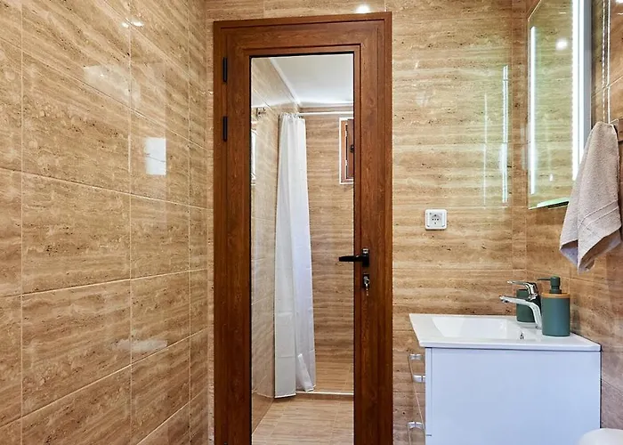 Corner In The Center - 2bd Burgas